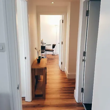 Apartamento 42 Adelaide Square